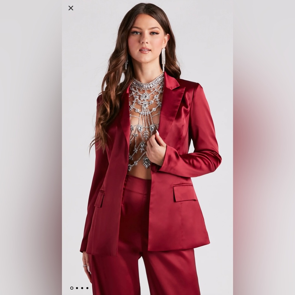 New Elevated  Satin Blazer with Pants Set Size S from Windsor Store